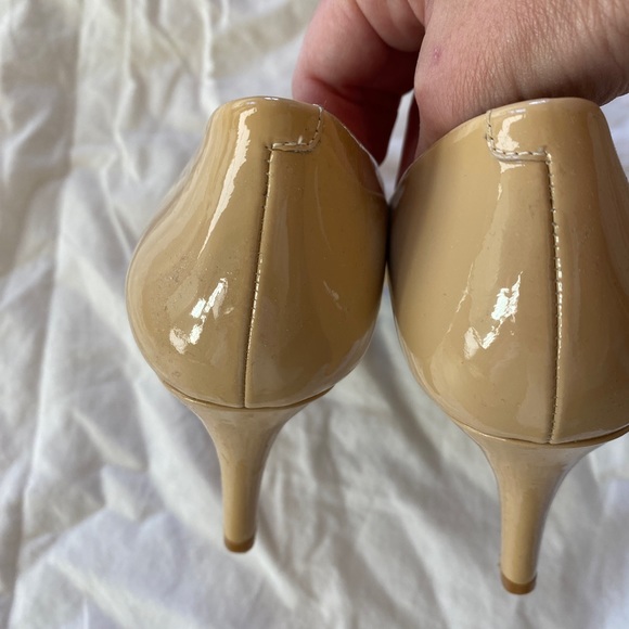 Vince Camino camel platform heels. Aka Duchess heels! Size 8. - Picture 3 of 5